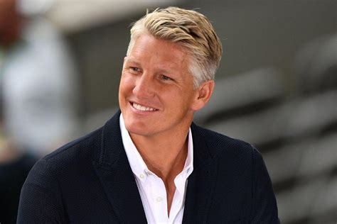 wie alt ist bastian schweinsteiger